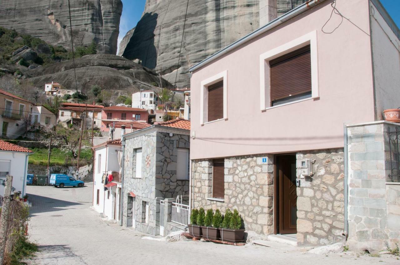 Villa Historic Luxury House In The Heart Of Meteora à Kalambaka Extérieur photo