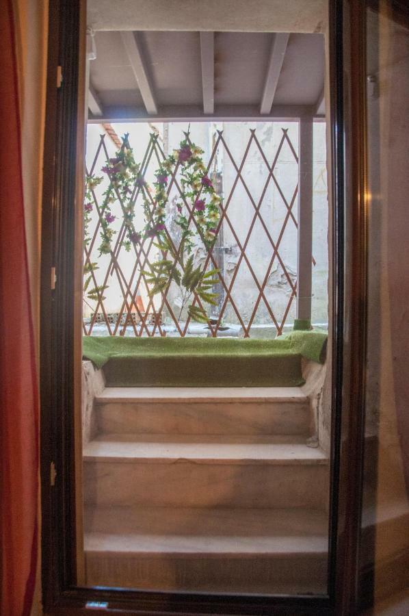 Villa Historic Luxury House In The Heart Of Meteora à Kalambaka Extérieur photo