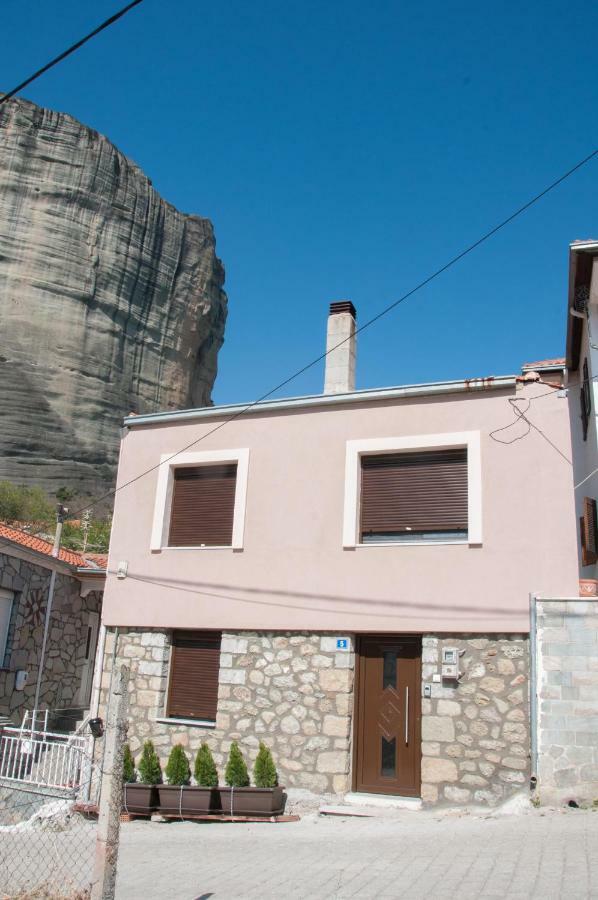 Villa Historic Luxury House In The Heart Of Meteora à Kalambaka Extérieur photo
